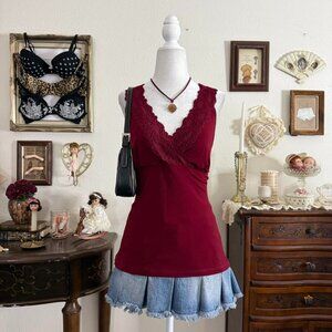 y2k vampy femme fatale burgundy babydoll top w lace trim